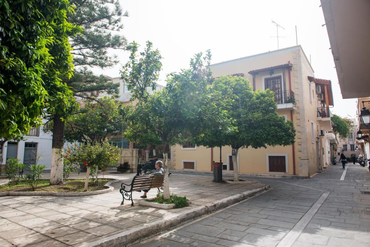 Mat Old Town Apartments L ريثيمنو المظهر الخارجي الصورة