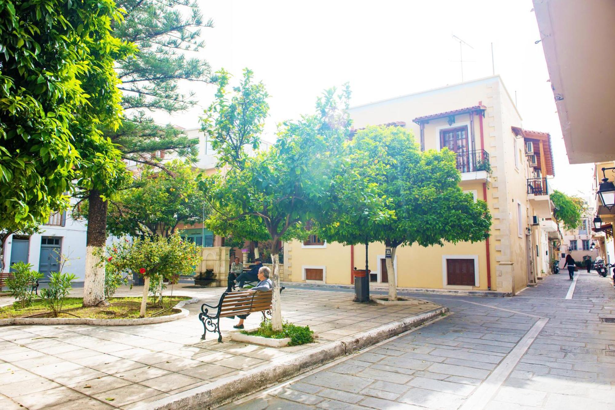 Mat Old Town Apartments L ريثيمنو المظهر الخارجي الصورة